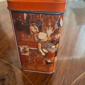 Vintage 1995 Oranje Hagel Cookie Tin